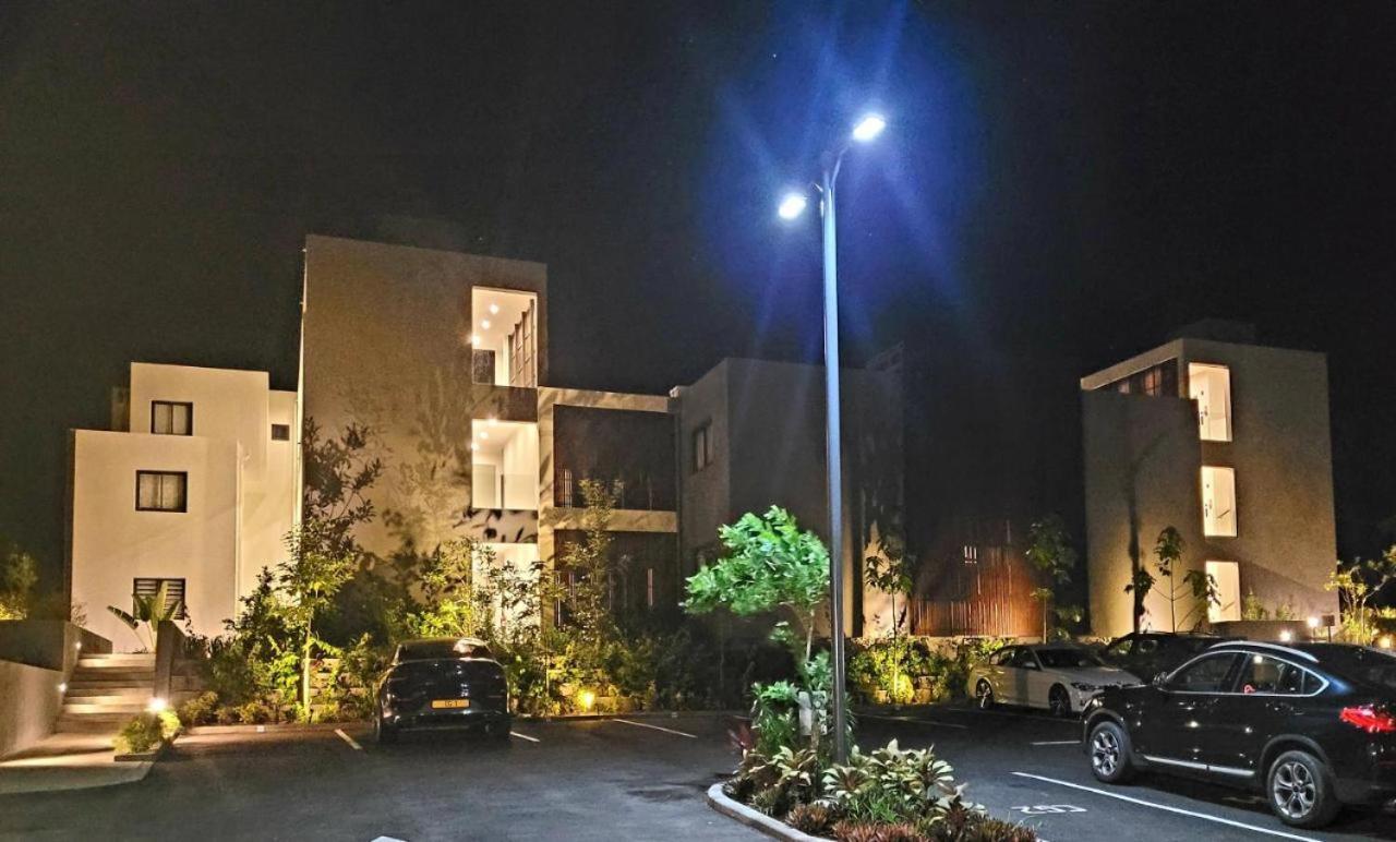East Coast Beachfront Luxury - Eastern Blue Apartments Poste Lafayette Eksteriør bilde
